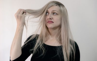 Cheveux trop effilés : que faire pour rattraper ?